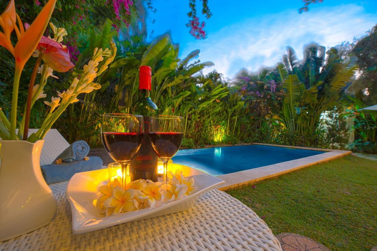 Villa Enjoy - Seminyak Center Exterior photo