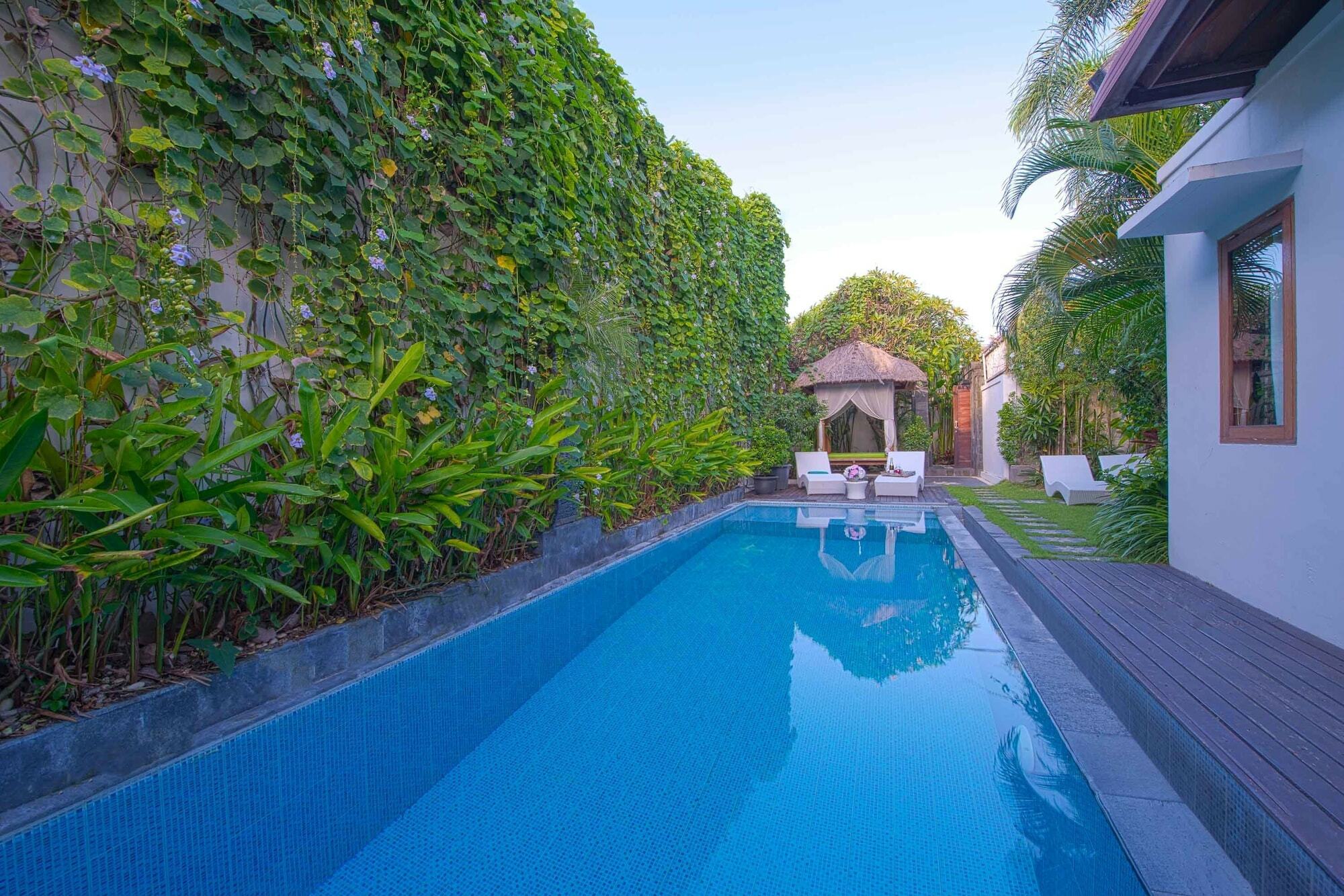 Villa Enjoy - Seminyak Center Exterior photo