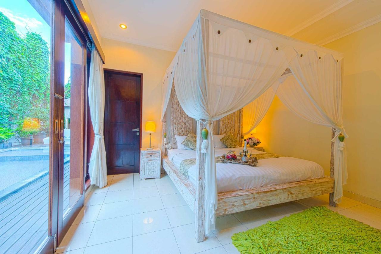 Villa Enjoy - Seminyak Center Exterior photo